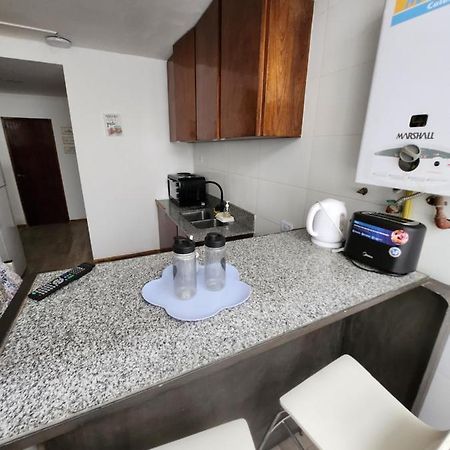 Departamento Ubicadisimo Calle Chile Con Estacionamiento Incluido Capital Mendoza3 Centro Apartment Екстериор снимка