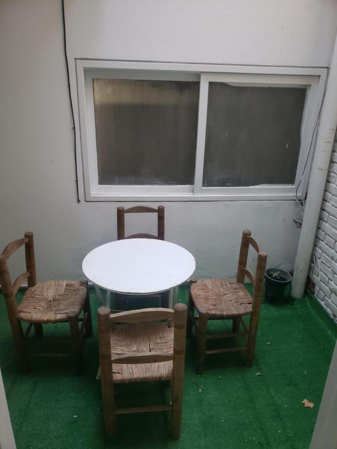 Departamento Ubicadisimo Calle Chile Con Estacionamiento Incluido Capital Mendoza3 Centro Apartment Екстериор снимка