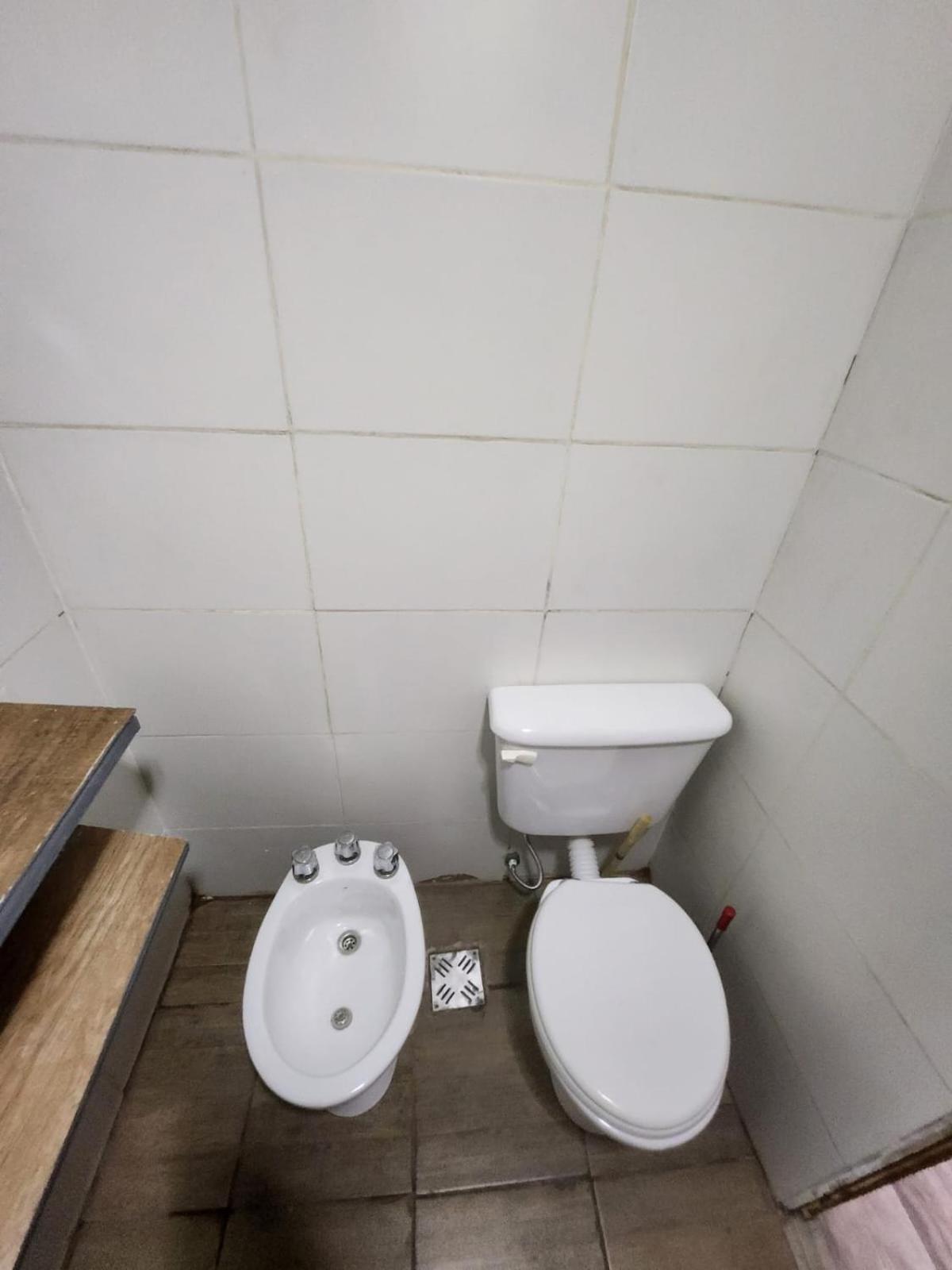 Departamento Ubicadisimo Calle Chile Con Estacionamiento Incluido Capital Mendoza3 Centro Apartment Екстериор снимка